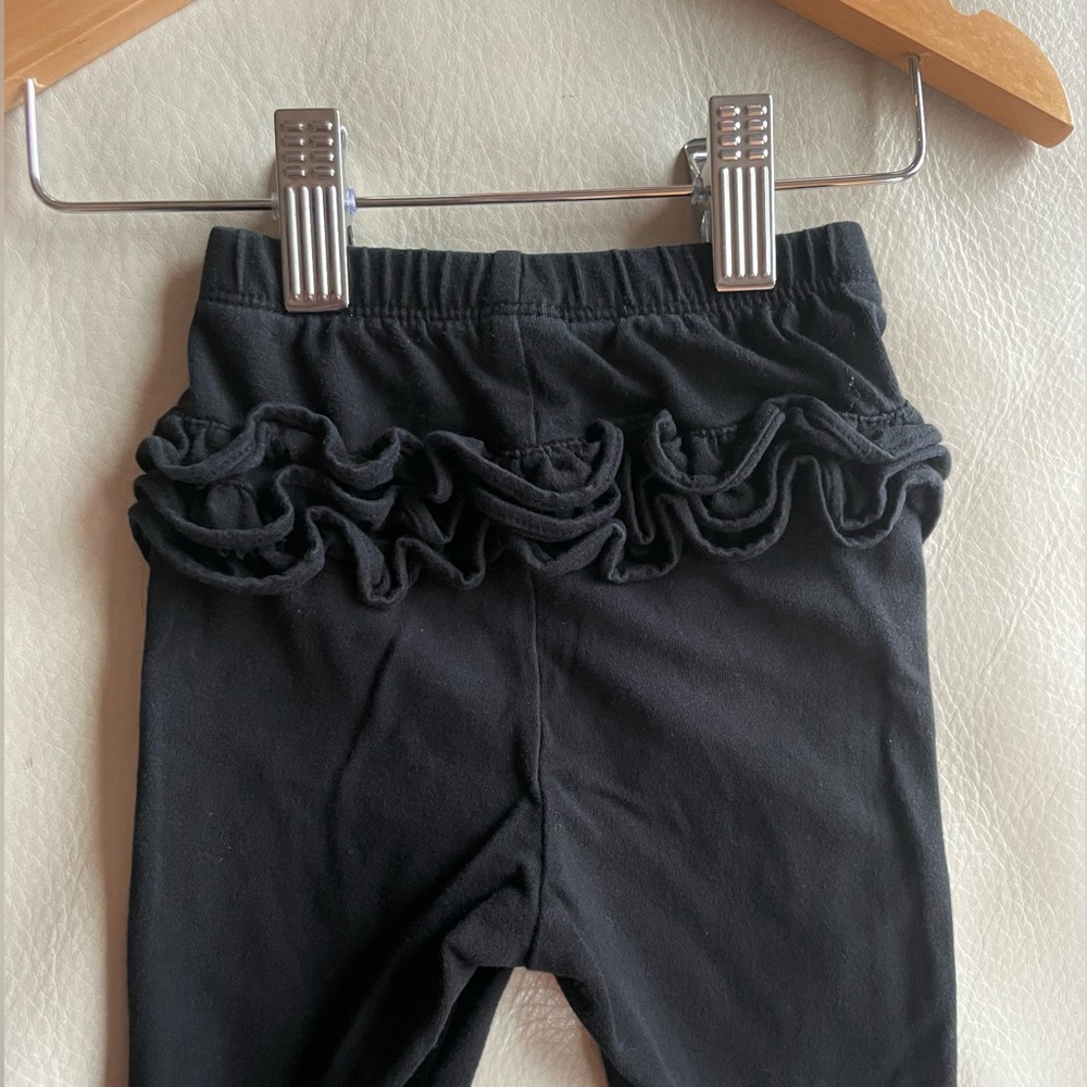 5/$20💥Ruffle Bum Toddler Girl Leggings, Like New, Classic Black, Great Stretch